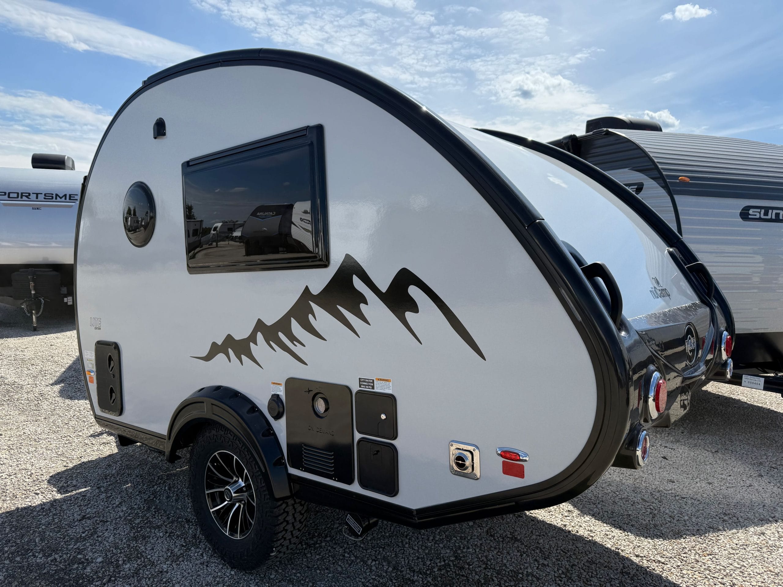 2025 nuCamp TAB 320 Lite #008090