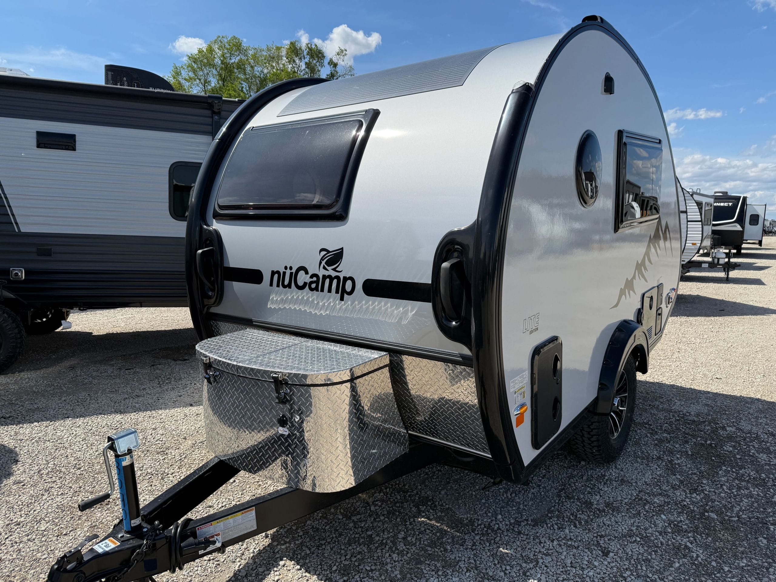 2025 nuCamp TAB 320 Lite #008090