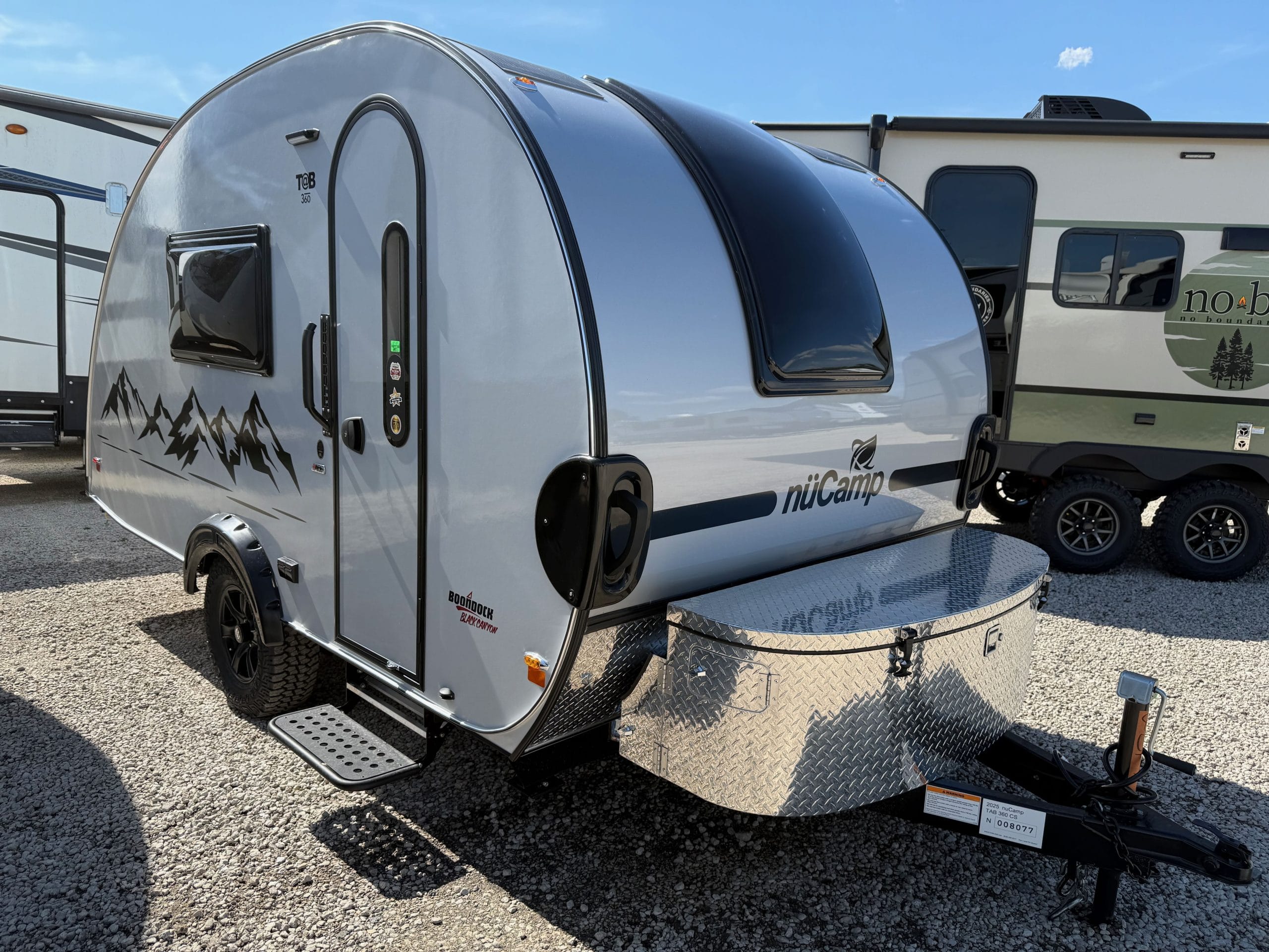 2025 nuCamp TAB 360 CS #008077