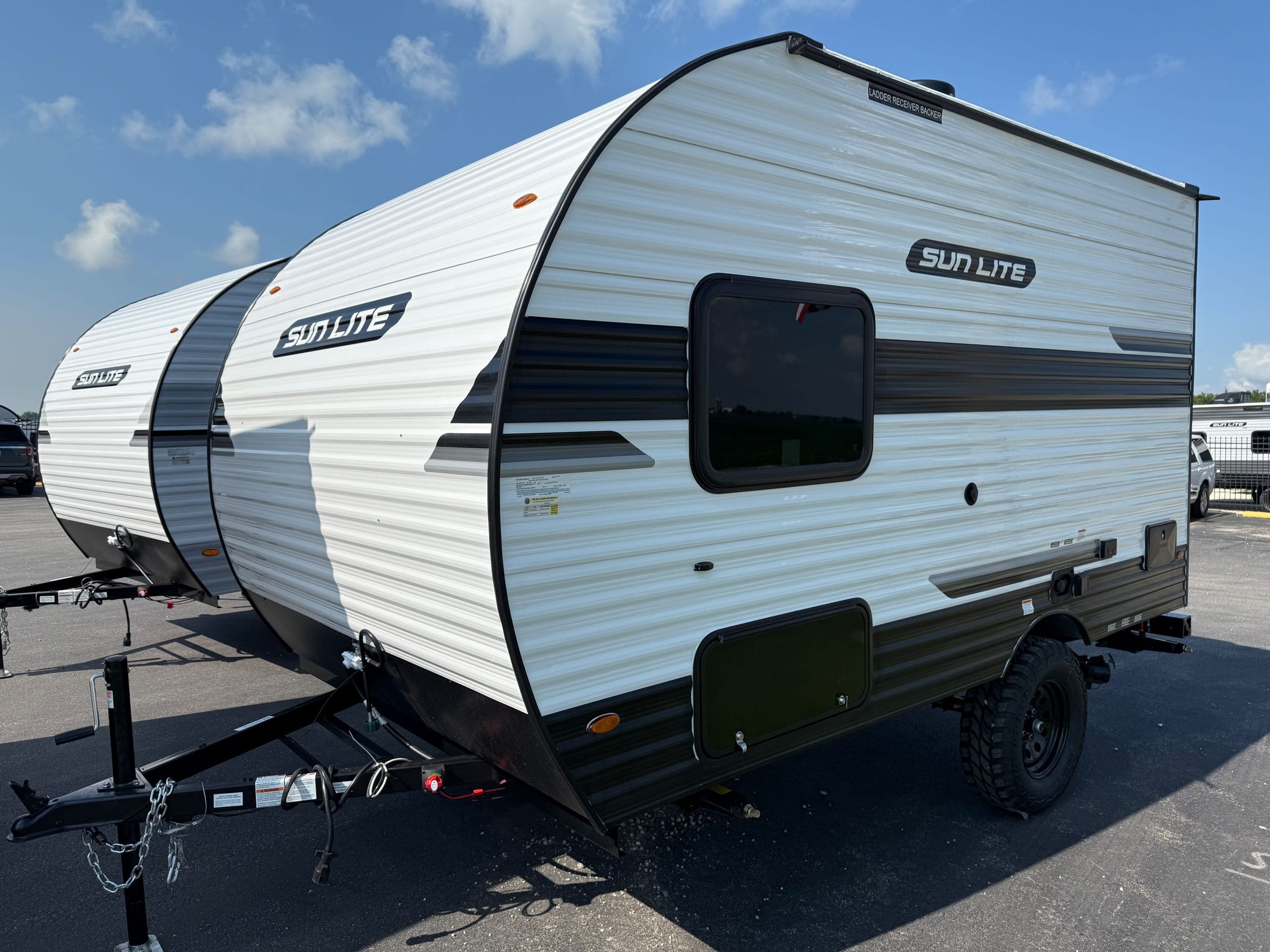 2026 Sunset Park 13MJ Sun Lite LTD #015358