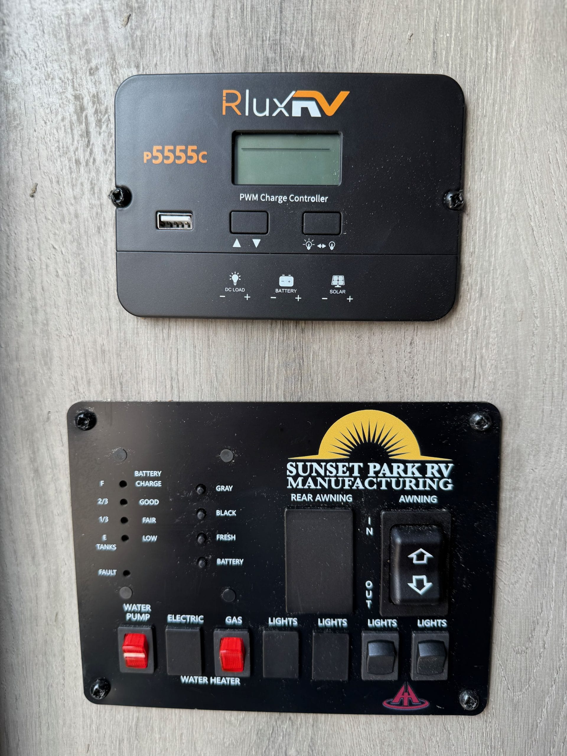 2026 Sunset Park 13MJ Sun Lite LTD #015358