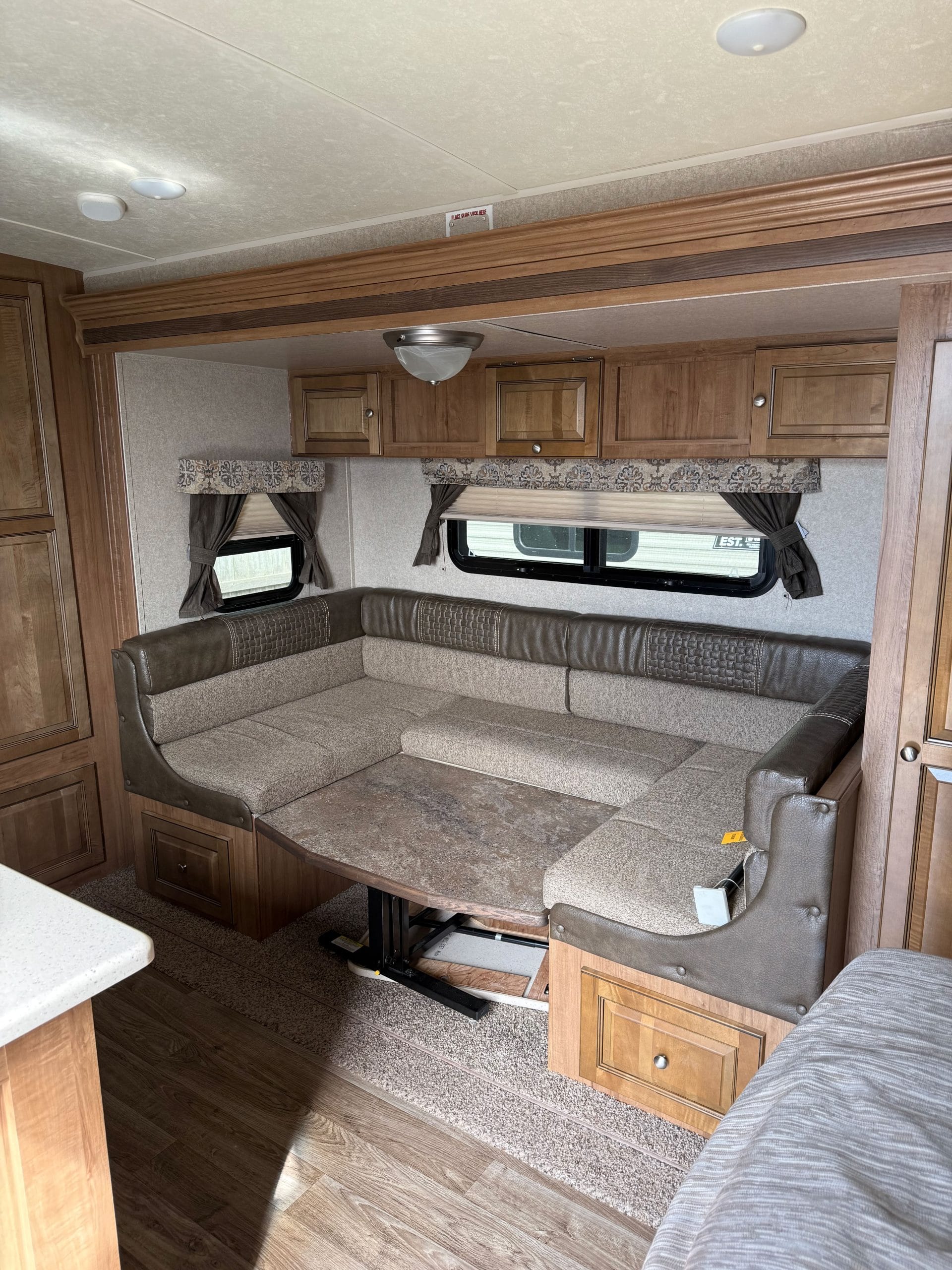 2018 Forest River 25BRDS Flagstaff Micro Lite #418741