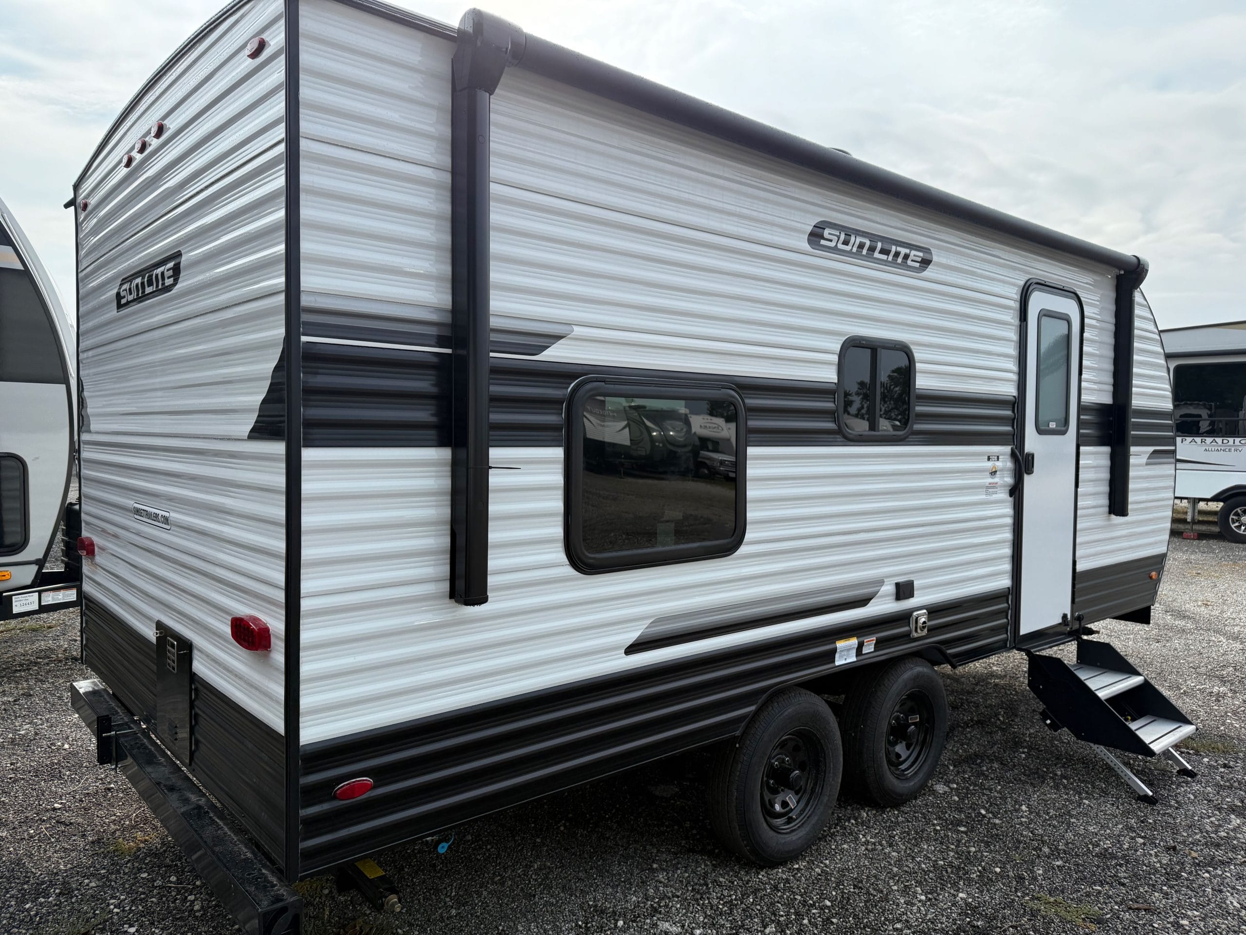 2026 Sunset Park 21DB Sun Lite LTD #051444
